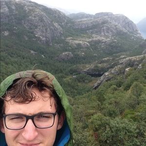 Meet your Posher, Benjamin